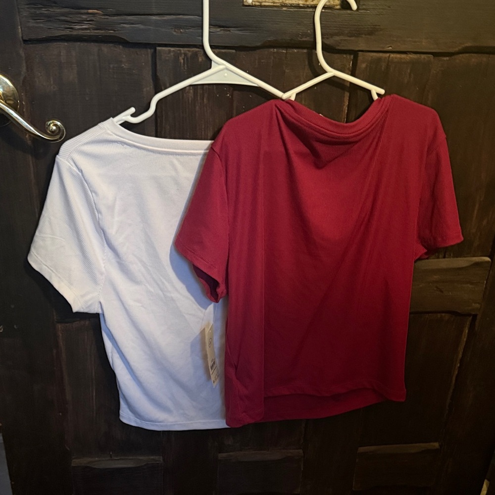 No Boundaries Women's Short Sleeve Crop Tops - White and Pink - Picture 4 of 4